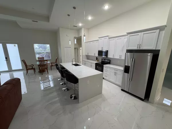 Coliving in Lehigh Acres - Fort Myers, Fort Myers