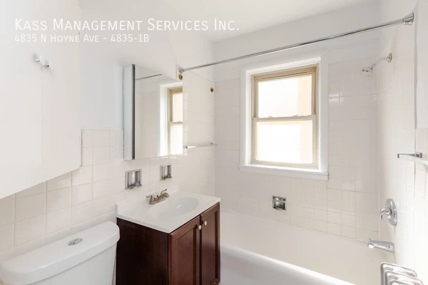 Studio Apartment for rent in Andersonville - Far North Side, Chicago