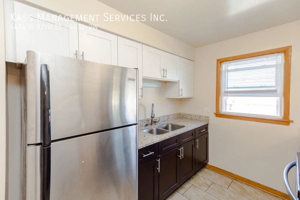 2 bedrooms apartment for rent in Oak Lawn - Chicago Burbs, Chicago