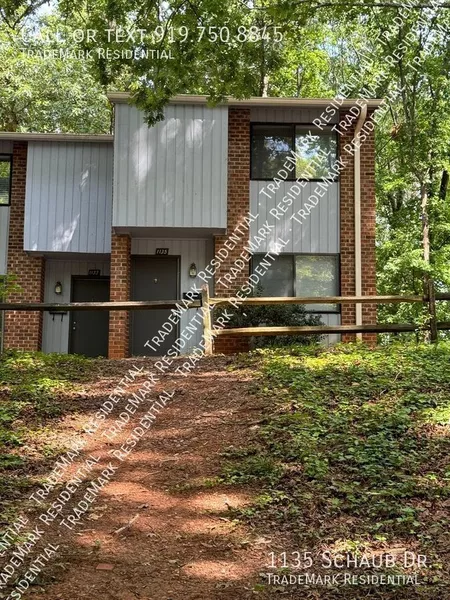 2 bedrooms apartment for rent in Fairmont - Central Raleigh, Raleigh