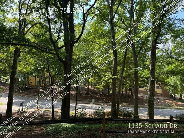 2 bedrooms apartment for rent in Fairmont - Central Raleigh, Raleigh