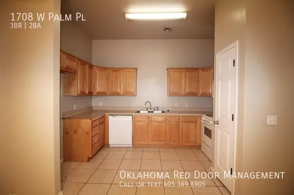 3 bedrooms apartment for rent in Westbury - SW OKC, Oklahoma City