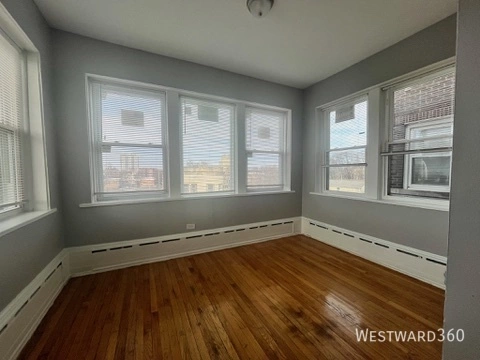 3 bedrooms apartment for rent in Garfield Park - West Side, Chicago
