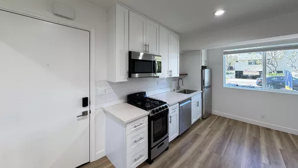 Studio Apartment for rent in Palms - Westside / South Bay, Los Angeles