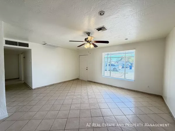 3 bedrooms apartment for rent in Maryvale - Phoenix, Phoenix