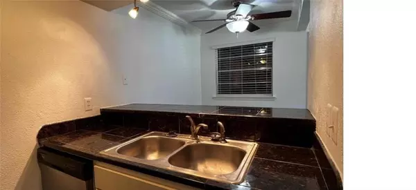 1 bedroom apartment for rent in Oak Lawn - Ne Dallas, Dallas