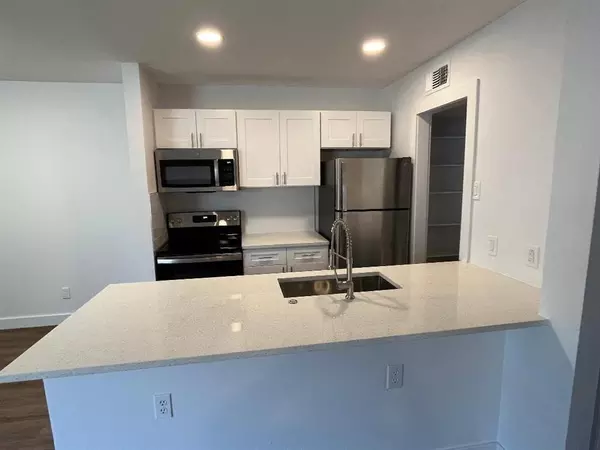 2 bedrooms apartment for rent in Oak Lawn - Ne Dallas, Dallas