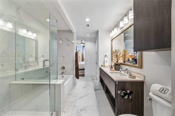 2 bedrooms apartment for rent in Uptown - Ne Dallas, Dallas