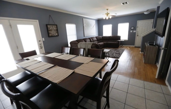 3 bedrooms apartment for rent in Garrison Park - South Austin, Austin