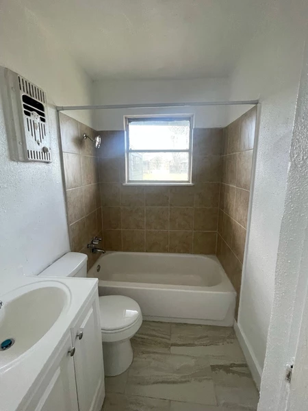 4 bedrooms apartment for rent in Sunnyside - Se Houston, Houston