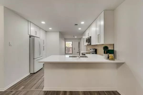 3 bedrooms apartment for rent in Northwood Hills - Ne Dallas, Dallas