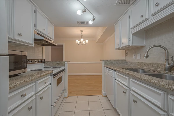 2 bedrooms apartment for rent in Uptown - West Houston, Houston