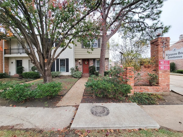 2 bedrooms apartment for rent in Woodlake/ Briar Meadow - West Houston, Houston