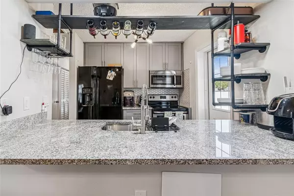 3 bedrooms apartment for rent in Macfarlane Park - West Tampa, Tampa