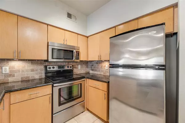 2 bedrooms apartment for rent in Oak Lawn - Ne Dallas, Dallas