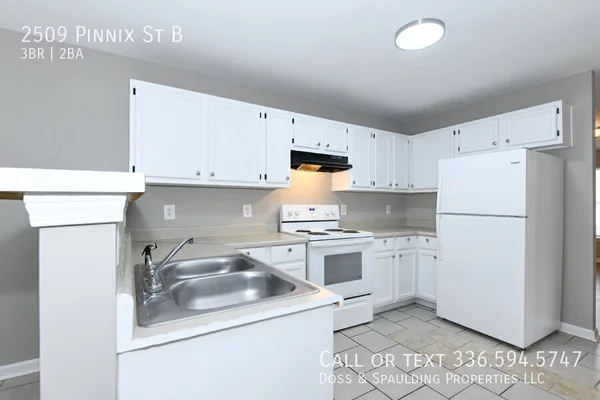 3 bedrooms apartment for rent in East Greensboro - Greensboro, Greensboro