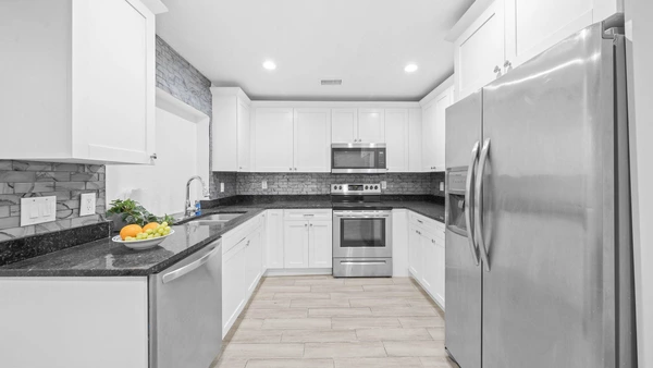 Coliving in Forest Hills Tampa - North Tampa, Tampa