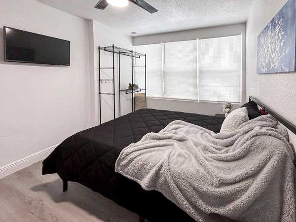 Coliving in Forest Hills Tampa - North Tampa, Tampa