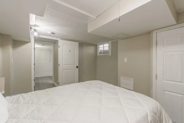 Coliving in Raytown - Outer KCMO, Kansas City