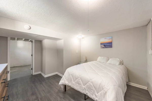 Coliving in Raytown - Outer KCMO, Kansas City