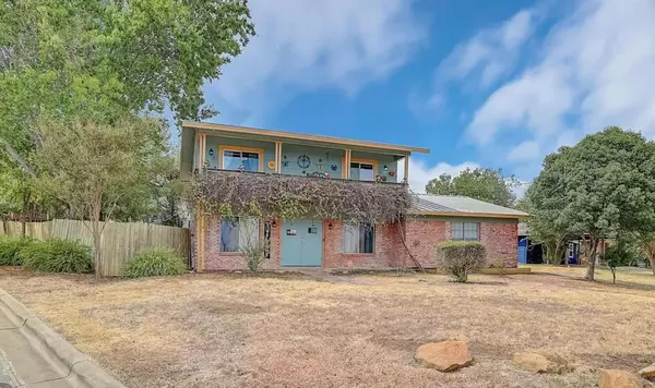 Coliving in Windsor Park - East Austin, Austin