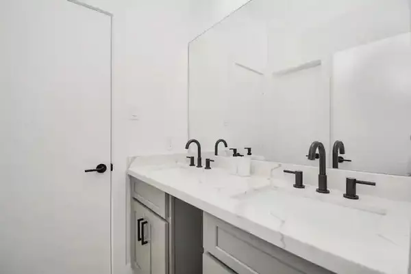 Coliving in Trinity / Houston Gardens - Ne Houston, Houston