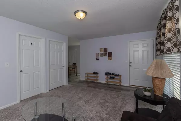 Coliving in Red Bridge - KCMO, Kansas City