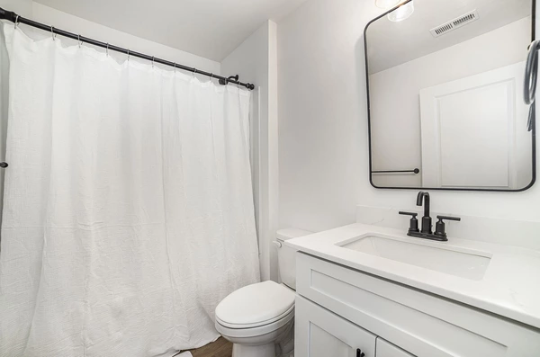 Coliving in Westchester - West Charlotte, Charlotte