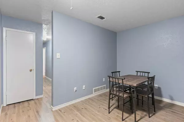 Coliving in DeSoto - Sw Dallas, Dallas