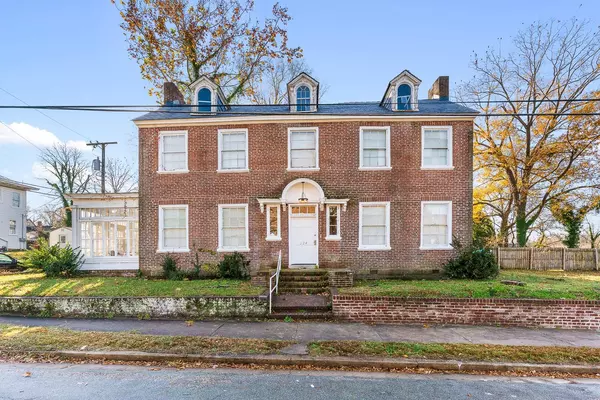 Coliving in Petersburg - South RVA, Richmond