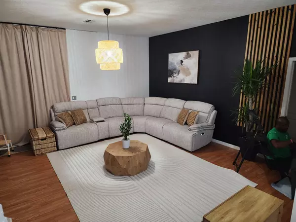 Coliving in Odessa - North Tampa, Tampa