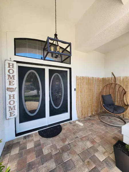 Coliving in Odessa - North Tampa, Tampa