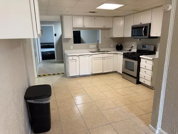 Coliving in Acres Home - Nw Houston, Houston