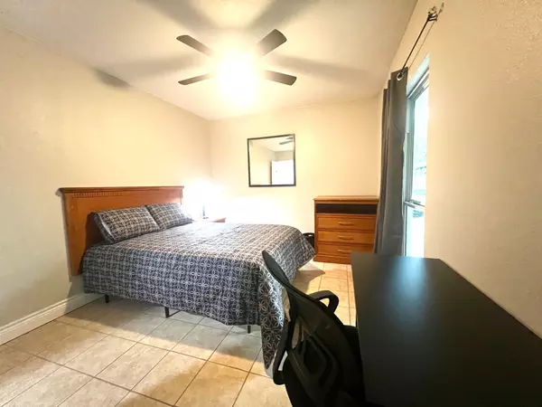 Coliving in Uptown Central - North SATX, San Antonio