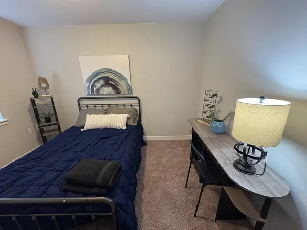 Coliving in Tacoma - South King / Puget Sound, Seattle