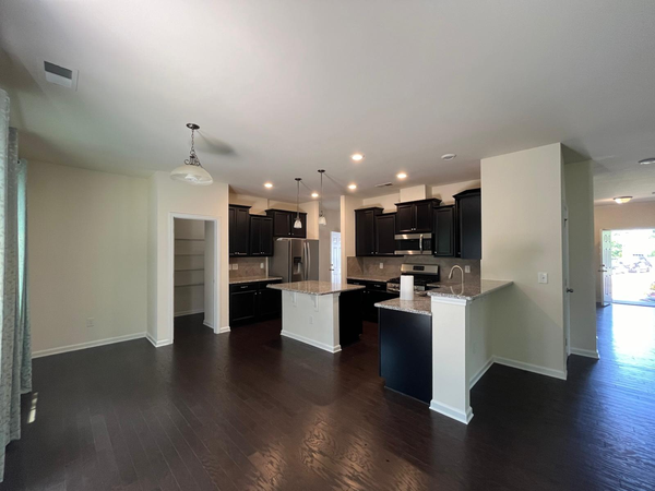 Coliving in Steele Creek - West Charlotte, Charlotte