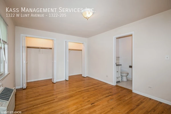 3 bedrooms apartment for rent in Rogers Park - Far North Side, Chicago