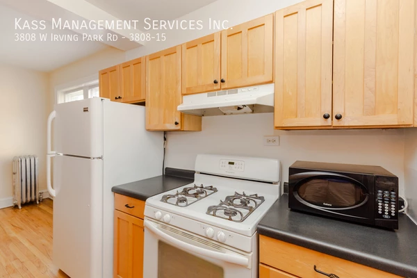 1 bedroom apartment for rent in Irving Park - Northwest Side, Chicago