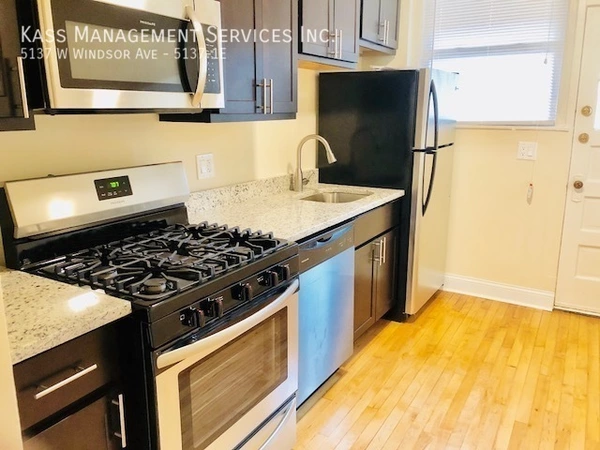 1 bedroom apartment for rent in Portage Park - Northwest Side, Chicago