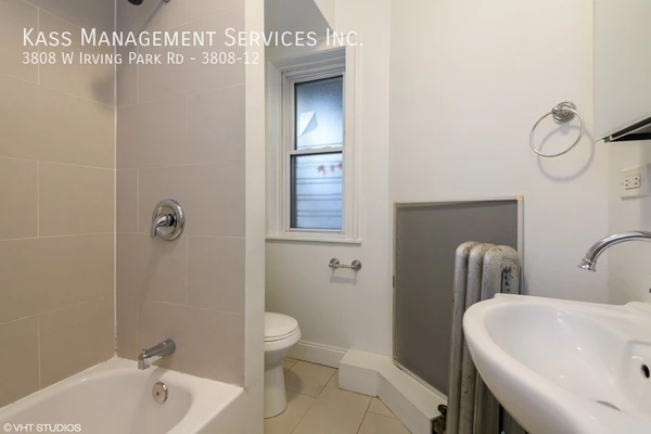 1 bedroom apartment for rent in Irving Park - Northwest Side, Chicago