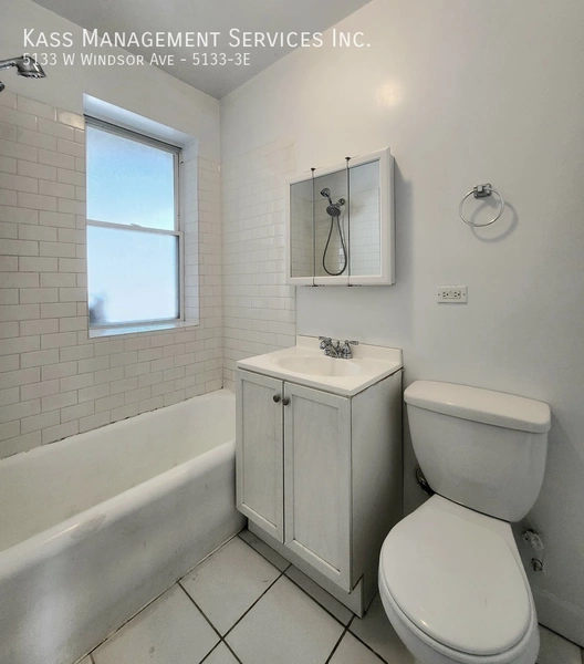 1 bedroom apartment for rent in Portage Park - Northwest Side, Chicago