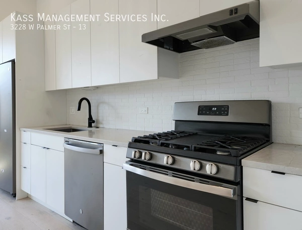 2 bedrooms apartment for rent in Logan Square - North Side, Chicago