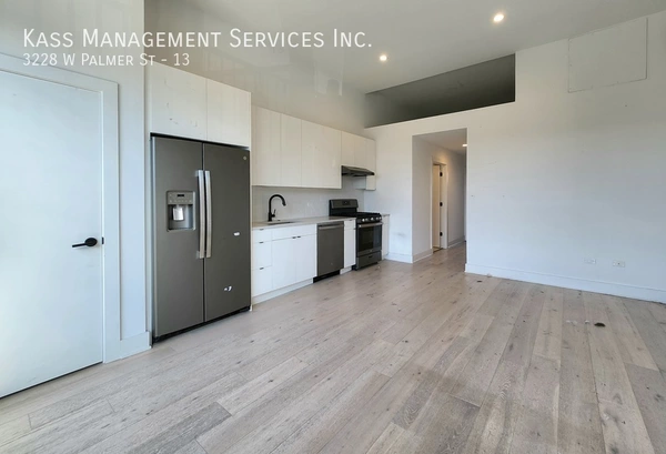 2 bedrooms apartment for rent in Logan Square - North Side, Chicago