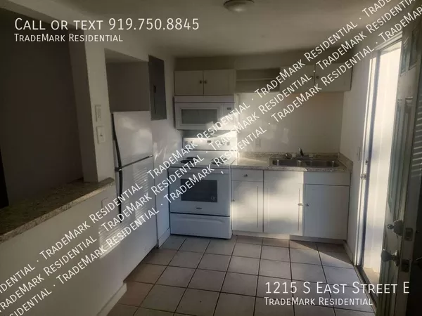 2 bedrooms apartment for rent in South Park - South Raleigh, Raleigh