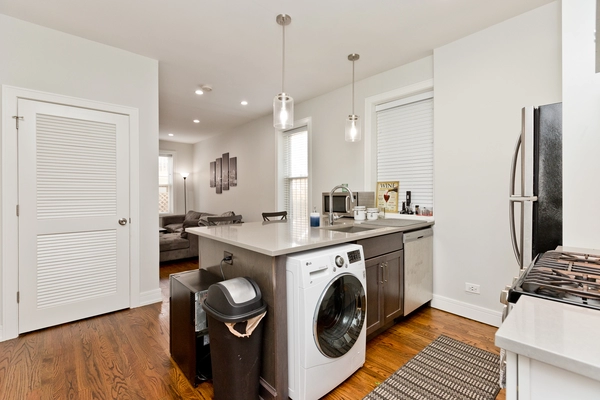 2 bedrooms apartment for rent in Bucktown - North Side, Chicago