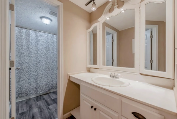 Coliving in Lilburn - East Atl, Atlanta