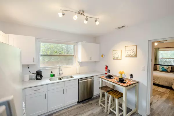 Coliving in Sulphur Springs - North Tampa, Tampa