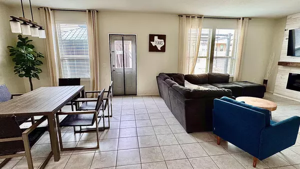 Coliving in Manor - East Austin, Austin