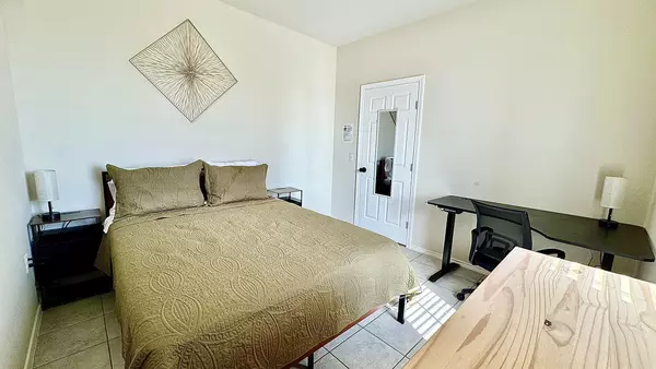 Coliving in Manor - East Austin, Austin