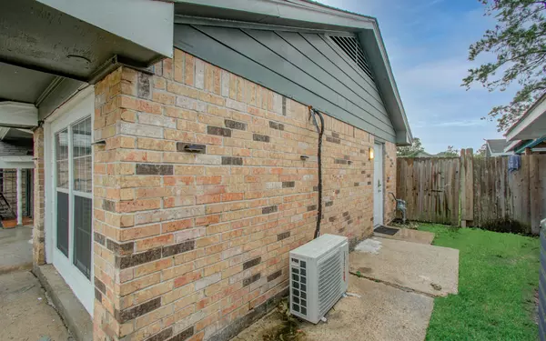 Coliving in Aldine City - Ne Houston, Houston